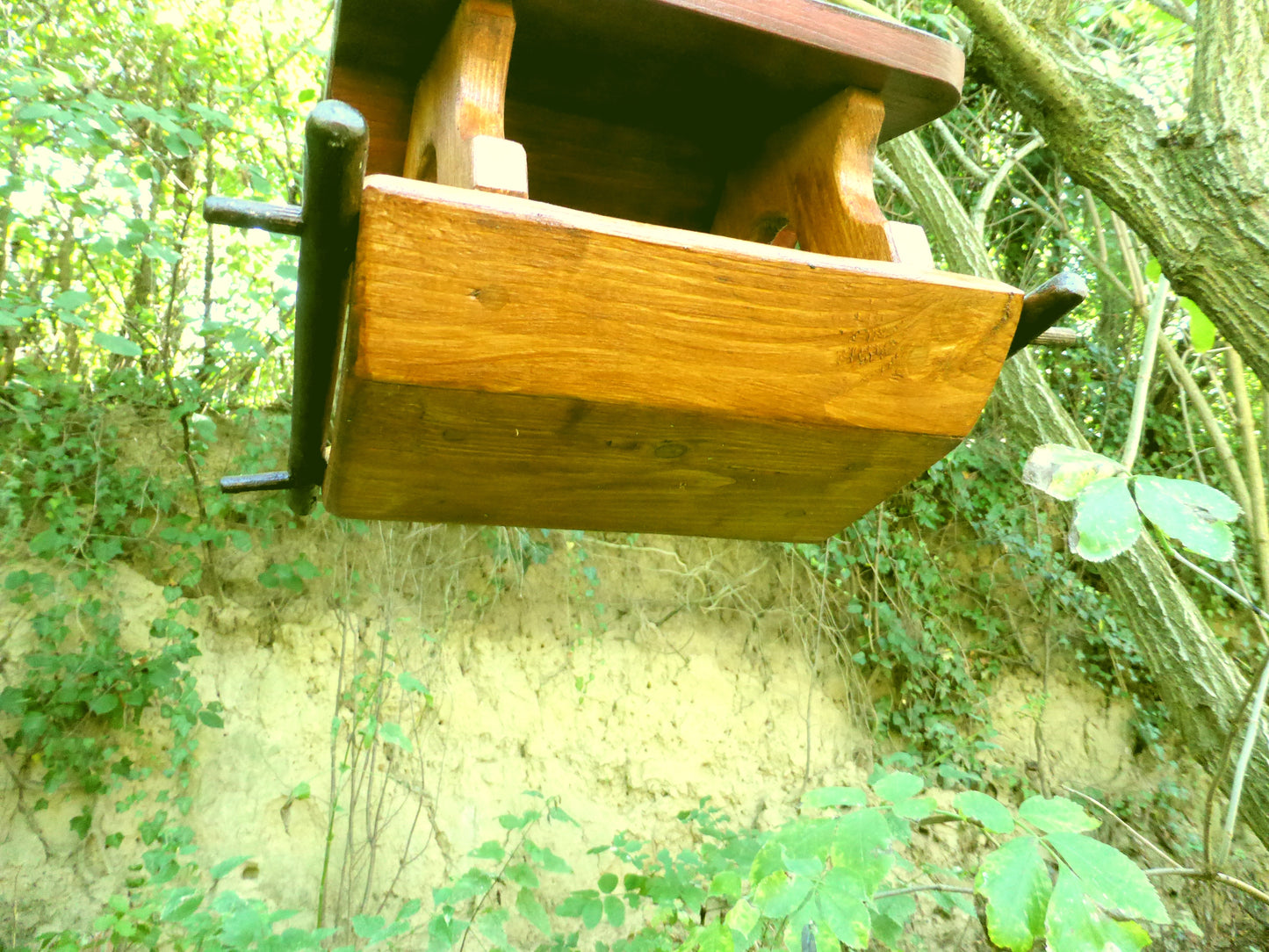 Vogelfutterhaus reine Handarbeit Gartendeko zum aufhängen oder hinstellen