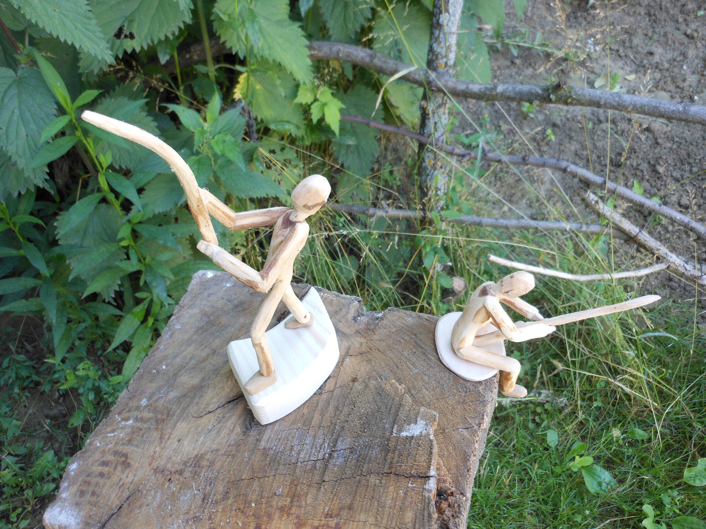 Holzfigur -Angler Skulptur Angelsport Geschenk Hobbyangler Handarbeit  stehend oder sitzend