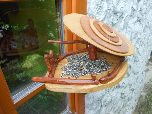 Vogelfutterhaus handgearbeitet  für Fenster-, Wand- oder Balkon-Montage Vogelhaus Vogelhäuschen