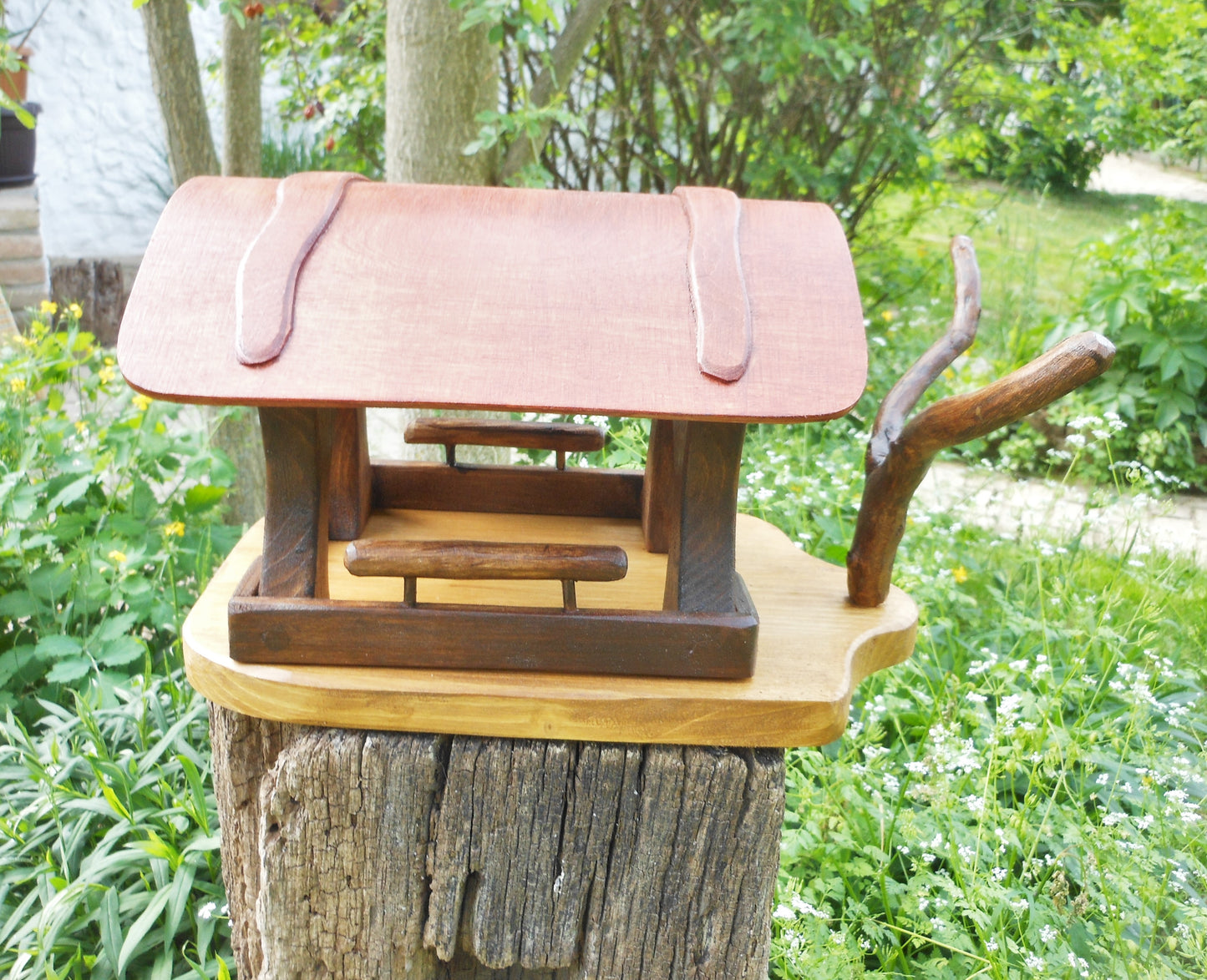 Vogelfutterhaus klein Handarbeit  Altes Nadelholz